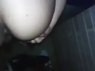 Bà nội trợ Latina nuốt trọn BBC trong cuộc chơi hậu môn nóng bỏng, tiếng rên rỉ của cô tràn ngập không khí khi cô đắm chìm vào điều cấm kỵ! Chứng kiến sự biến đổi của cô ấy.